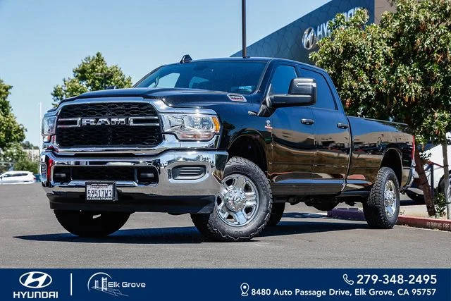 2023 Ram 3500 Tradesman 4WD photo