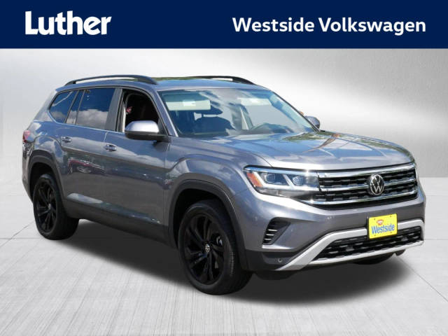 2023 Volkswagen Atlas 3.6L V6 SE w/Technology AWD photo