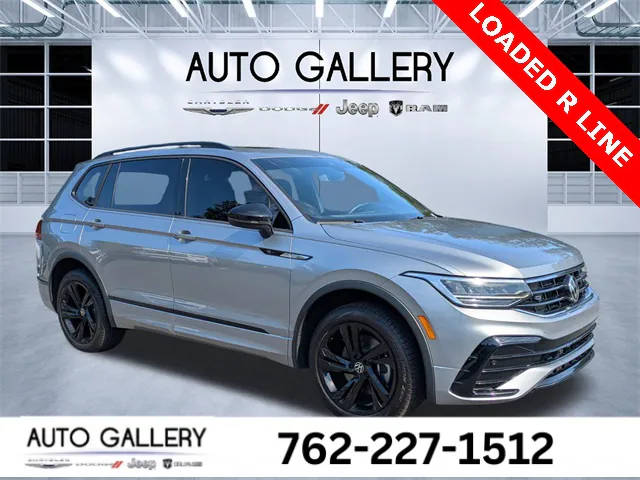 2023 Volkswagen Tiguan SE R-Line Black FWD photo