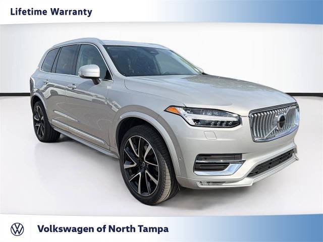 2023 Volvo XC90 Plus AWD photo