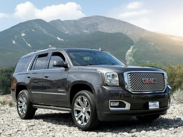 2015 GMC Yukon Denali RWD photo