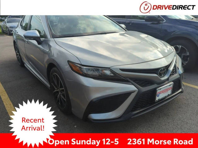 2023 Toyota Camry SE AWD photo