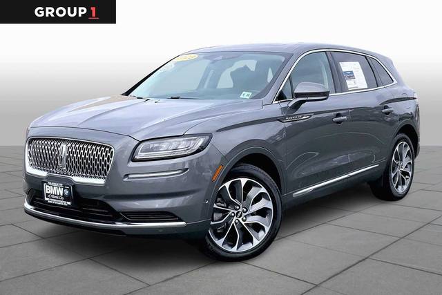 2023 Lincoln Nautilus Reserve AWD photo