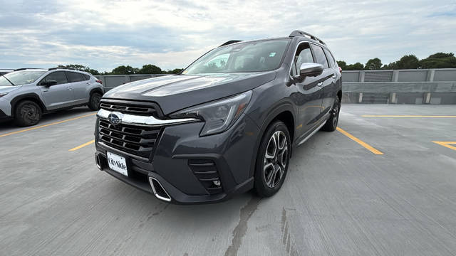 2023 Subaru Ascent Touring AWD photo