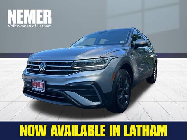 2023 Volkswagen Tiguan SE AWD photo