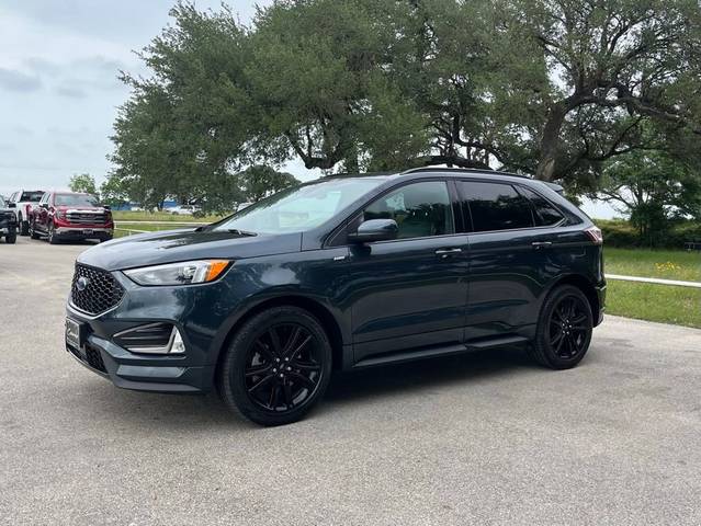 2023 Ford Edge ST-Line AWD photo
