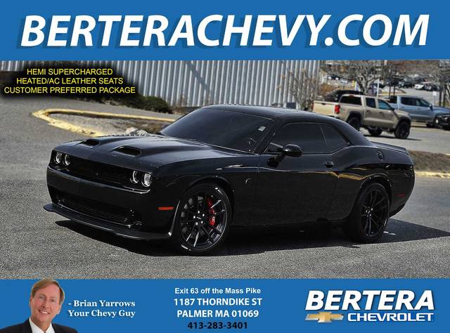 2023 Dodge Challenger SRT Hellcat Jailbreak RWD photo
