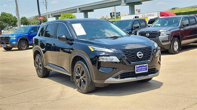 2023 Nissan Rogue SV FWD photo