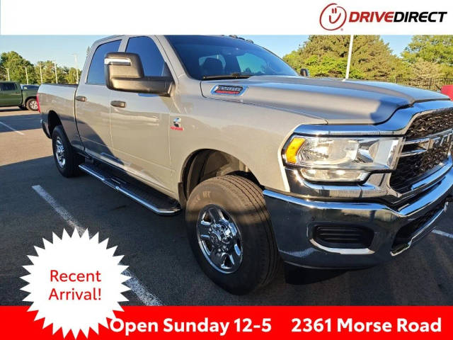 2023 Ram 3500 Tradesman 4WD photo