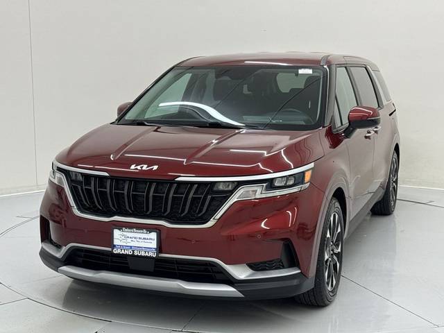 2023 Kia Carnival EX FWD photo