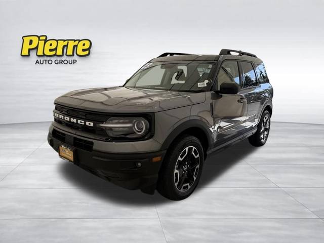 2023 Ford Bronco Sport Outer Banks 4WD photo