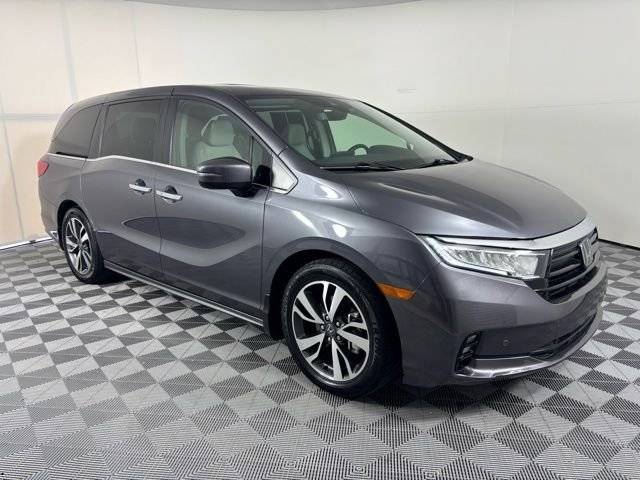 2022 Honda Odyssey Touring FWD photo