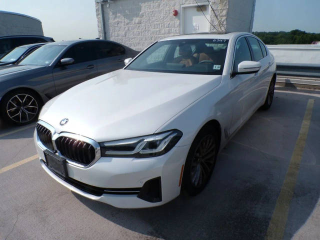 2023 BMW 5 Series 530i xDrive AWD photo