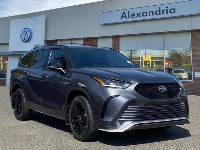 2023 Toyota Highlander XSE AWD photo