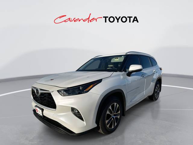 2023 Toyota Highlander XLE AWD photo