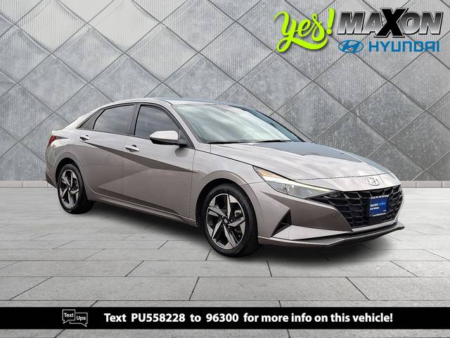 2023 Hyundai Elantra SEL FWD photo