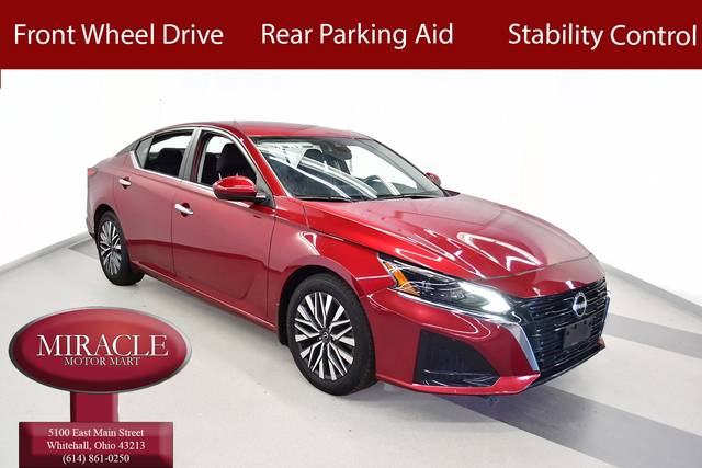 2023 Nissan Altima 2.5 SV FWD photo