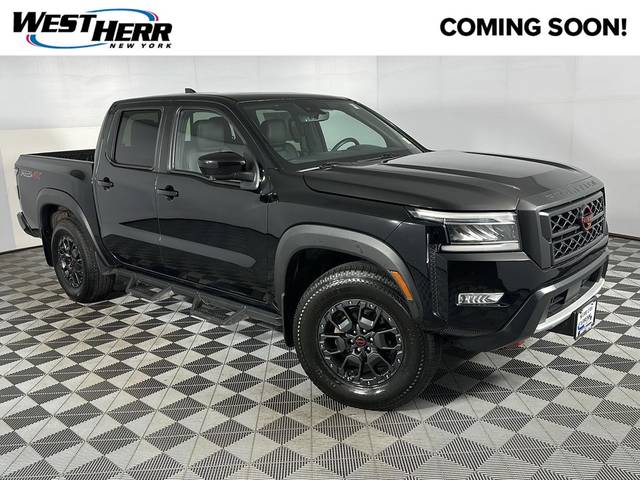 2023 Nissan Frontier PRO-4X 4WD photo