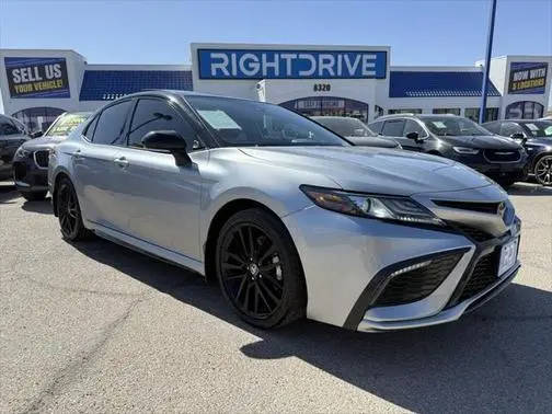 2023 Toyota Camry XSE FWD photo