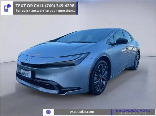 2023 Toyota Prius XLE FWD photo