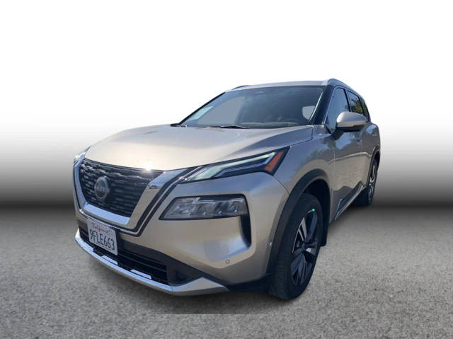 2023 Nissan Rogue Platinum FWD photo