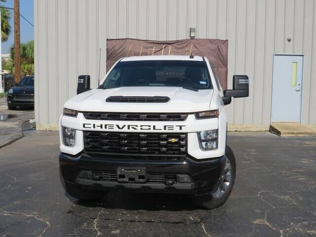 2023 Chevrolet Silverado 2500HD Custom 4WD photo