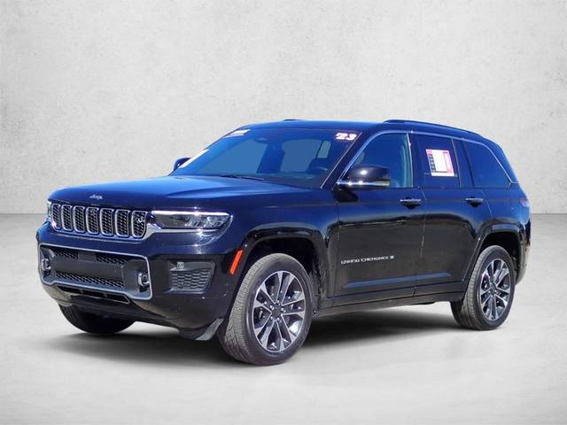2023 Jeep Grand Cherokee Overland 4WD photo