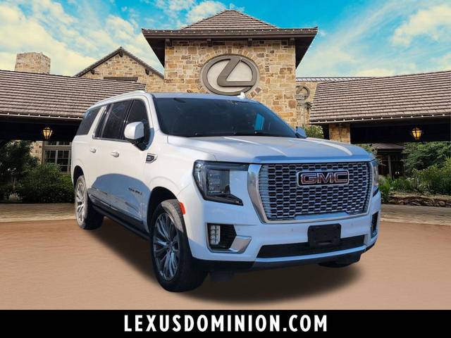 2022 GMC Yukon XL Denali 4WD photo