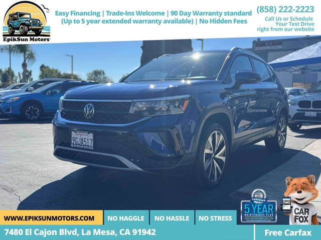 2023 Volkswagen Taos SE FWD photo