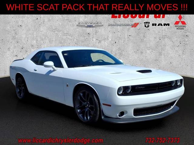 2023 Dodge Challenger R/T Scat Pack RWD photo