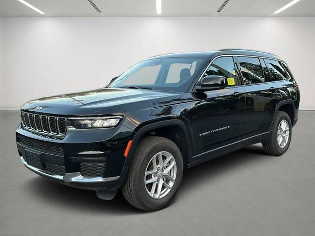 2023 Jeep Grand Cherokee L Laredo 4WD photo