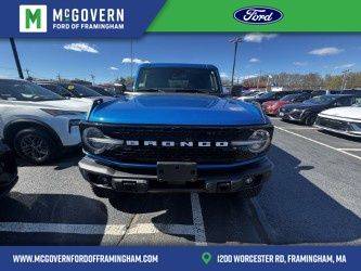 2023 Ford Bronco 4 Door Wildtrak 4WD photo