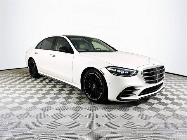 2023 Mercedes-Benz S-Class S 580 AWD photo