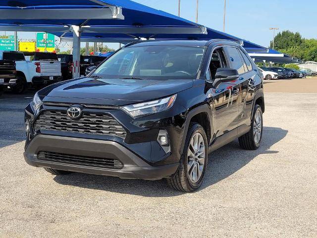 2023 Toyota RAV4 XLE Premium FWD photo