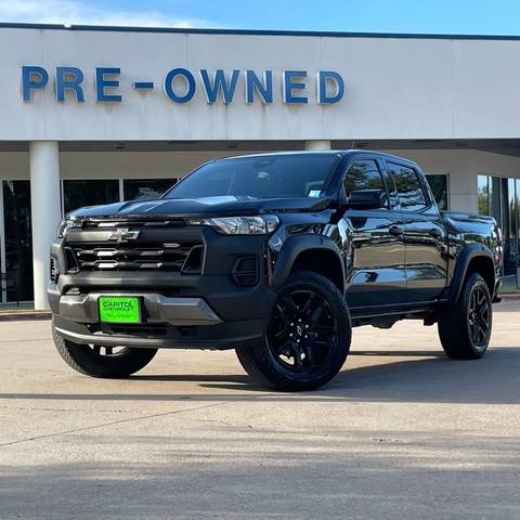 2023 Chevrolet Colorado 4WD Trail Boss 4WD photo