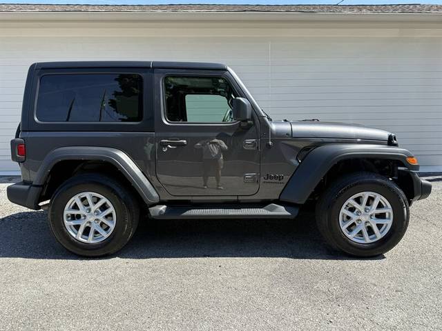 2023 Jeep Wrangler Sport S 4WD photo
