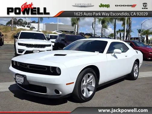 2023 Dodge Challenger SXT RWD photo