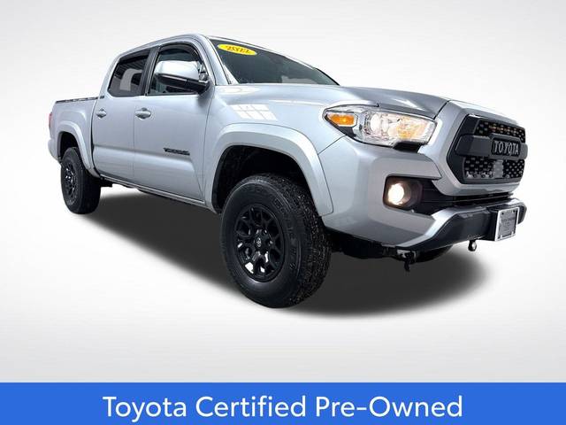 2022 Toyota Tacoma SR5 4WD photo
