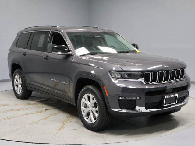 2023 Jeep Grand Cherokee L Limited 4WD photo