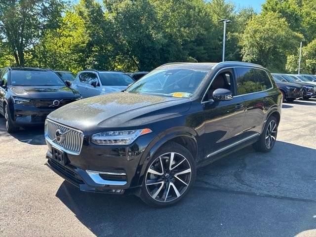 2023 Volvo XC90 Plus AWD photo
