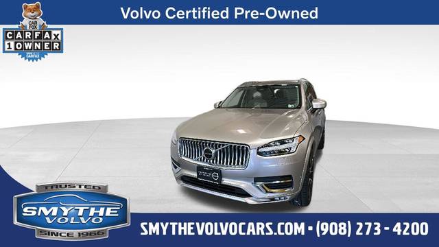 2023 Volvo XC90 Plus AWD photo