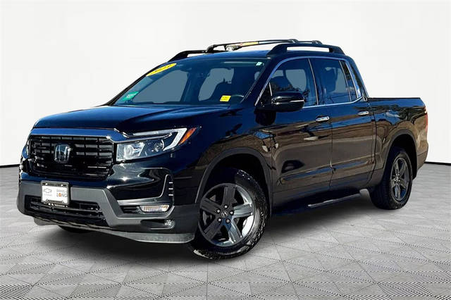 2023 Honda Ridgeline RTL-E AWD photo