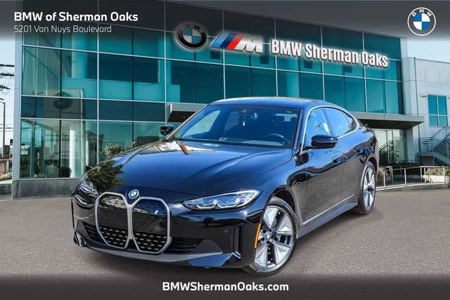 2023 BMW i4 eDrive35 RWD photo