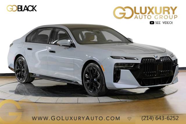 2023 BMW 7 Series 740i RWD photo