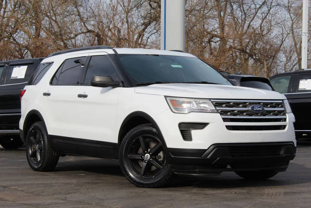2019 Ford Explorer Base 4WD photo