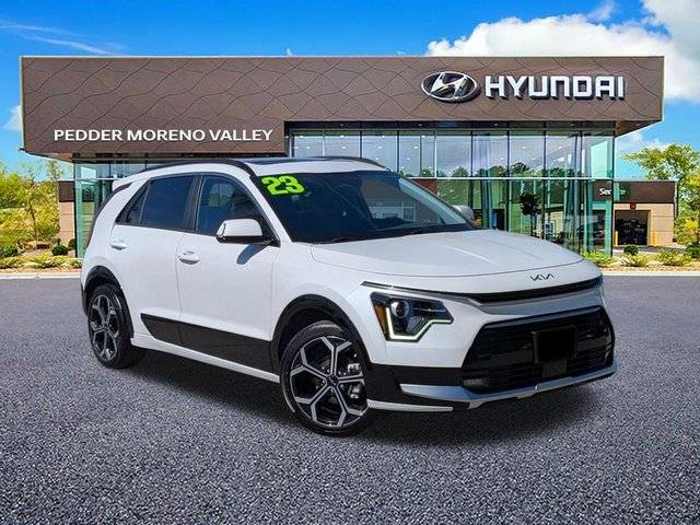 2023 Kia Niro EX Touring FWD photo
