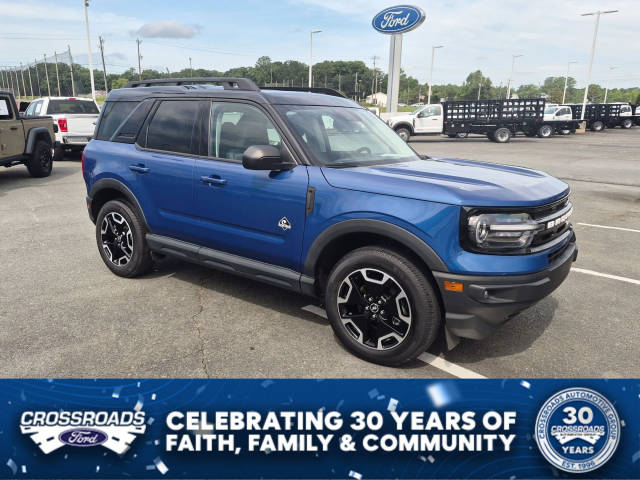 2023 Ford Bronco Sport Outer Banks 4WD photo