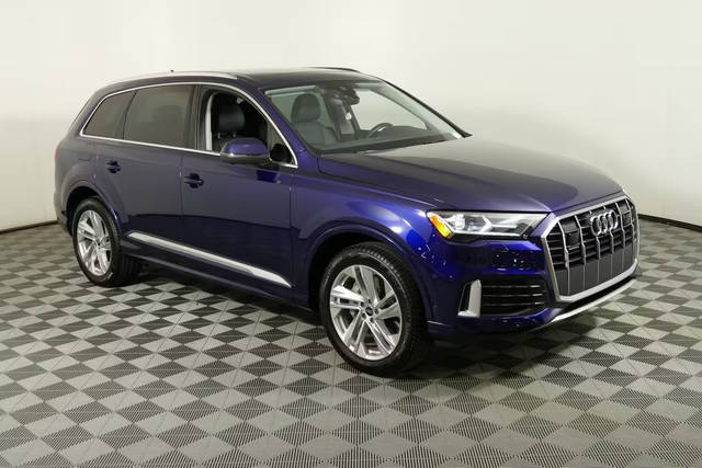 2023 Audi Q7 Premium AWD photo