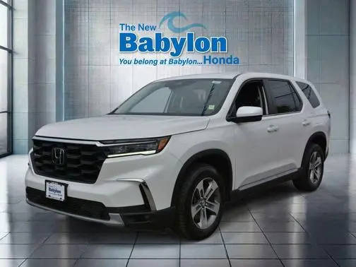 2023 Honda Pilot EX-L 7 Passenger AWD photo