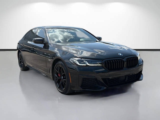 2023 BMW 5 Series 530e RWD photo